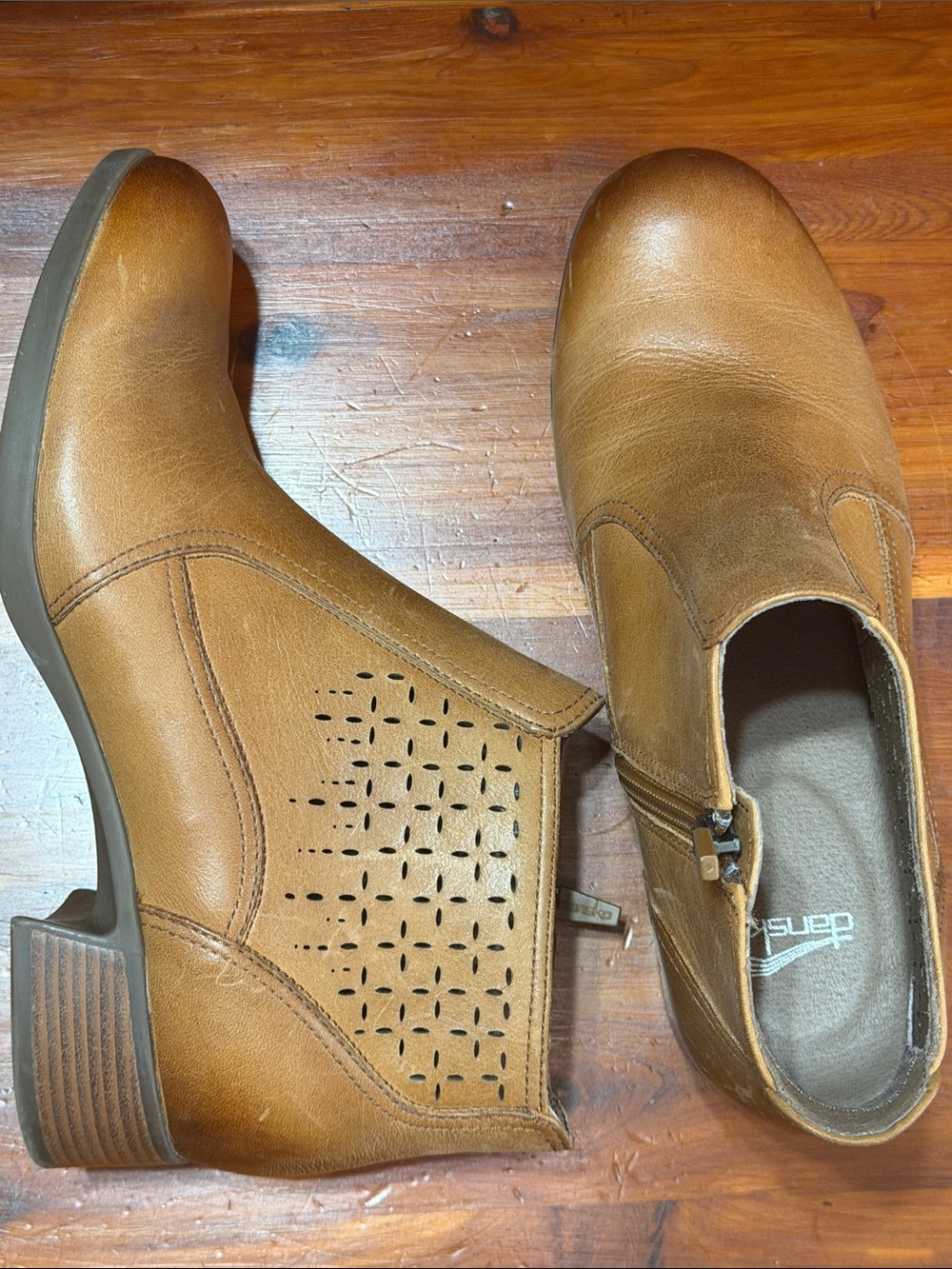 Dansko |  Liberty Leather Ankle Boots Saddle Brown Booties Size 37